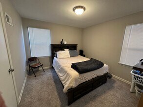 2915 N 54th St-Unit -2915-Lower in Milwaukee, WI - Building Photo - Building Photo