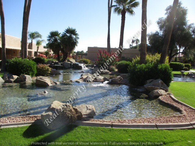 14300 W Bell Rd-Unit -UNIT 228 in Surprise, AZ - Building Photo - Building Photo