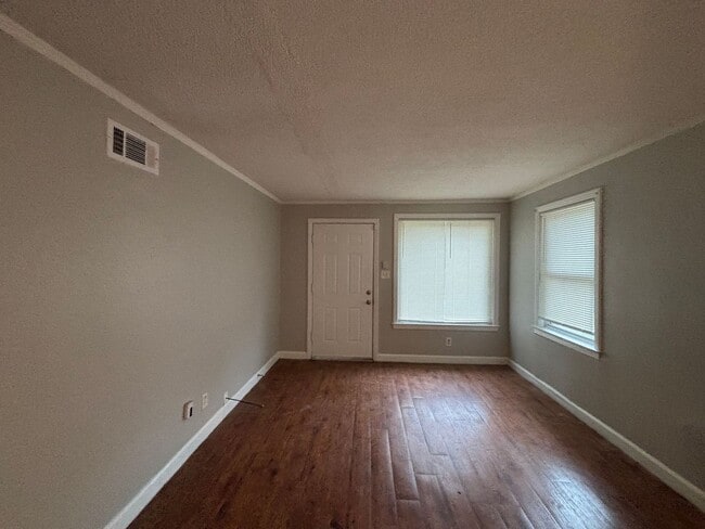 3159 St Charles Dr in Memphis, TN - Building Photo - Building Photo