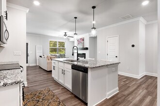 4635 Cypress Park Dr in Gainesville, GA - Building Photo - Building Photo