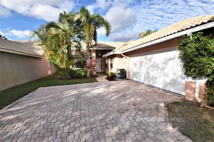 5242 Grande Palm Cir