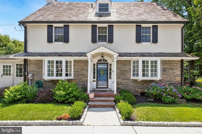 property at 3902 Henry Ave
