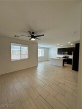 2518 Vittora Pointe St in Henderson, NV - Building Photo - Building Photo
