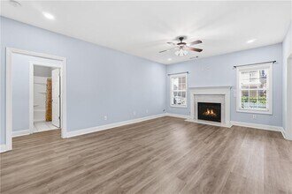 903 Misty View Ct SW in Lilburn, GA - Building Photo - Building Photo