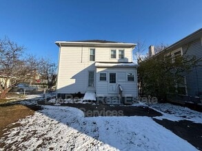 304 Stanley St in Middletown, OH - Building Photo - Building Photo