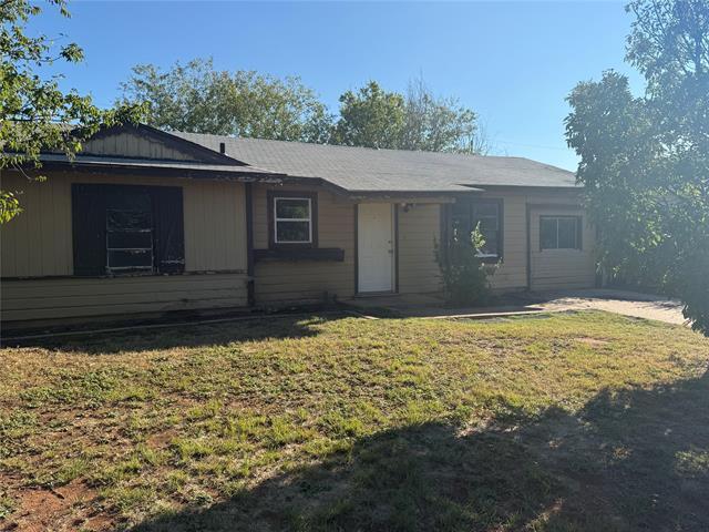 property at 5457 Questa Dr
