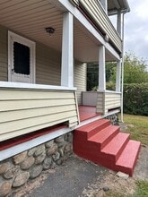 508 S Main St in Naugatuck, CT - Building Photo - Building Photo