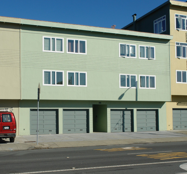 2220 Turk St in San Francisco, CA - Building Photo - Building Photo