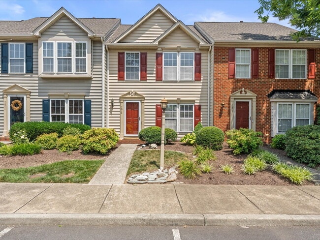 property at 7813 Villa Pl