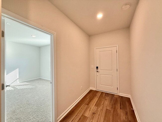 2542 Olive Chapel Rd in Apex, NC - Building Photo - Building Photo