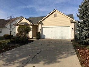 7042 Offshore Dr in Maumee, OH - Building Photo - Building Photo