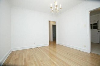 4151-57 W Cullom in Chicago, IL - Building Photo - Interior Photo