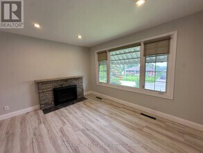 714 Tennyson Ave in Oshawa, ON - Building Photo - Building Photo