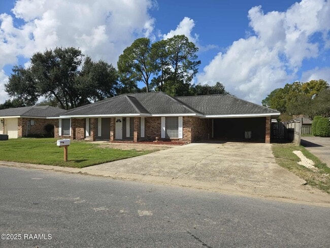 216 Orgeron Dr in Lafayette, LA - Building Photo - Building Photo