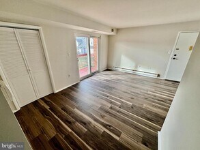 327 St Marys Ave in La Plata, MD - Building Photo - Building Photo