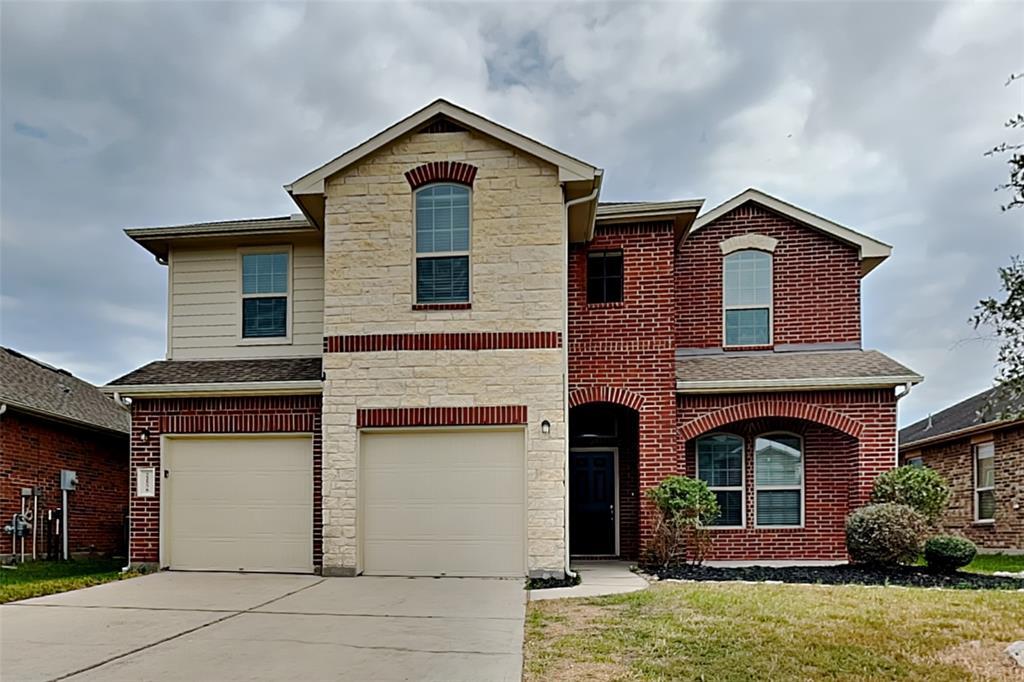 22575 Valley Canyon in Porter, TX - Building Photo