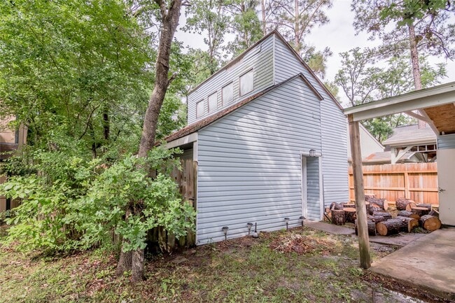 26620 Primrose Ct in Huntsville, TX - Building Photo - Building Photo