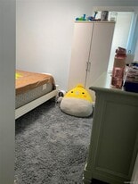 107-02 Pinegrove St in Queens, NY - Building Photo