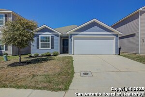 2823 Citron Garden in Converse, TX - Building Photo