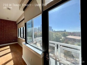 710 W Trade St in Charlotte, NC - Building Photo - Building Photo