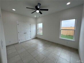 9 Valley S Cir in La Feria, TX - Building Photo - Building Photo