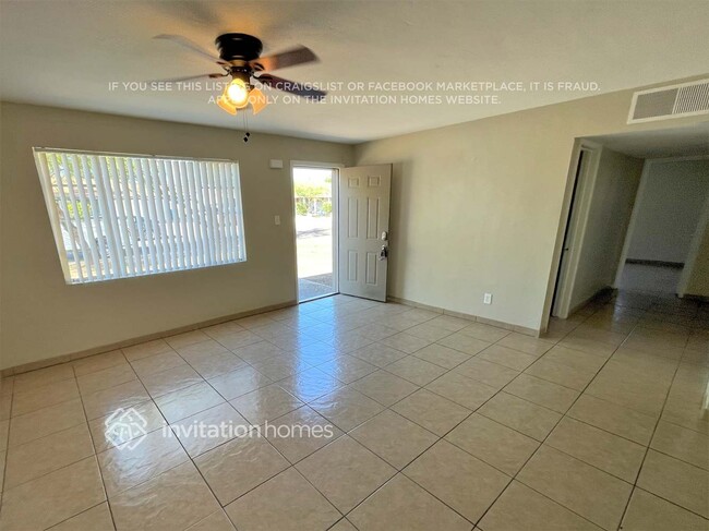 2107 W San Miguel Ave in Phoenix, AZ - Building Photo - Building Photo
