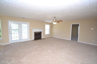 361 Americana Dr in Raeford, NC - Building Photo - Building Photo