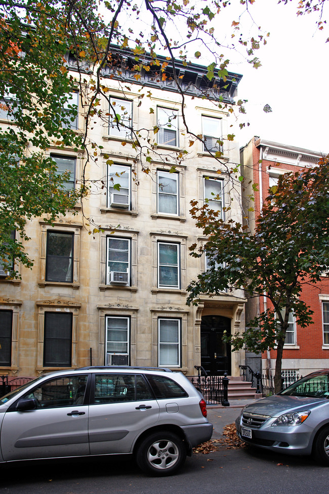 412 Henry St in Brooklyn, NY - Building Photo - Building Photo