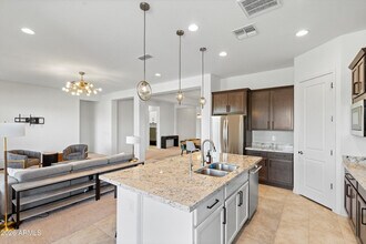 10812 E Tesla Ave in Mesa, AZ - Building Photo - Building Photo