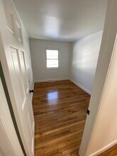 85 Trottingham Ct in Saratoga Springs, NY - Building Photo - Building Photo