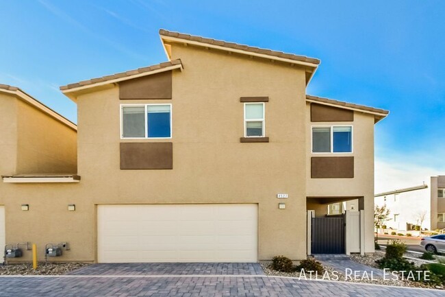 4527 Sapphire Moon Ave in North Las Vegas, NV - Building Photo - Building Photo