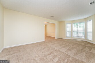 3277 Summit Glen Dr in Loganville, GA - Building Photo - Building Photo