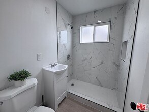618 W 6th St in Long Beach, CA - Building Photo - Building Photo