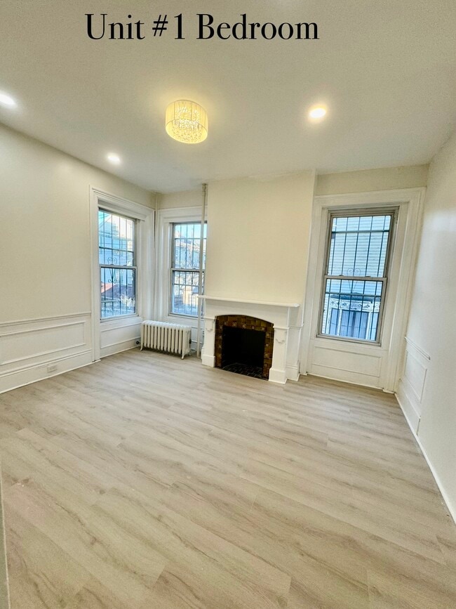 4 Montrose St, Unit #1 in Boston, MA - Foto de edificio - Building Photo