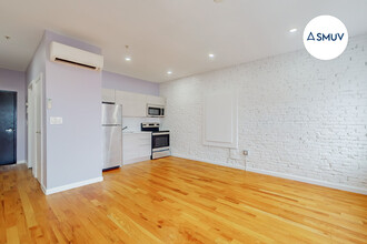 7 N Carey St in Baltimore, MD - Building Photo - Building Photo