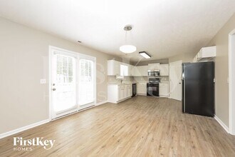 1425 Westview Dr in Murfreesboro, TN - Building Photo - Building Photo
