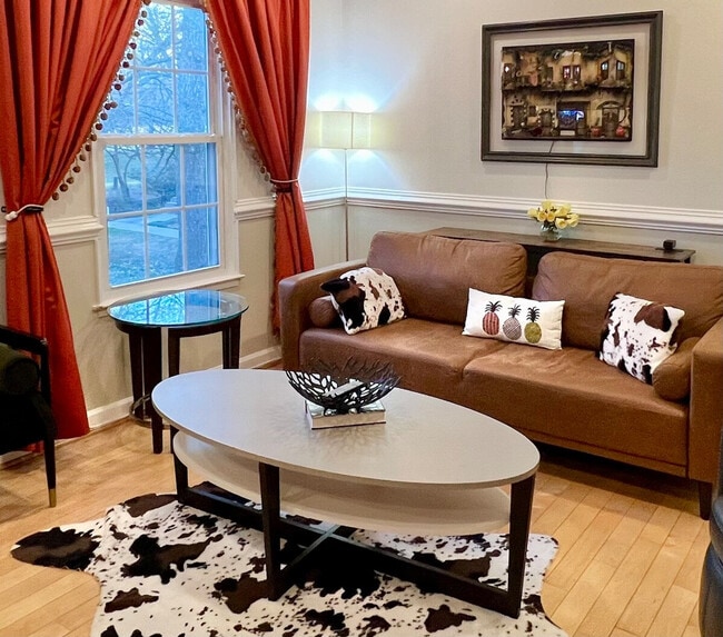 2304 Hunters Woods Plaza