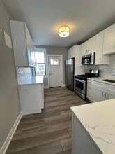 3943 N Janssen Ave, Unit 2BD in Chicago, IL - Building Photo - Building Photo