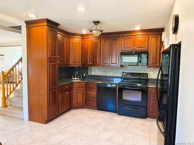 33 Chapel Ln