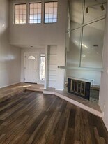 305 Centennial Blvd in Richardson, TX - Building Photo