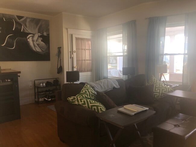 190 Maplewood St in Watertown, MA - Building Photo - Building Photo