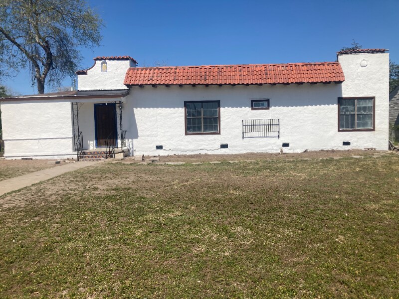 1125 E Pierce Ave in Harlingen, TX - Building Photo