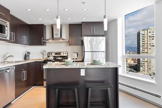 188 Keefer Pl in Vancouver, BC - Building Photo - Building Photo