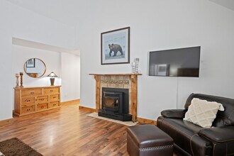 420 Colt Rd in Bozeman, MT - Building Photo - Building Photo