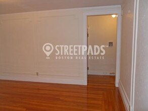 92 Maple St in Malden, MA - Building Photo - Building Photo