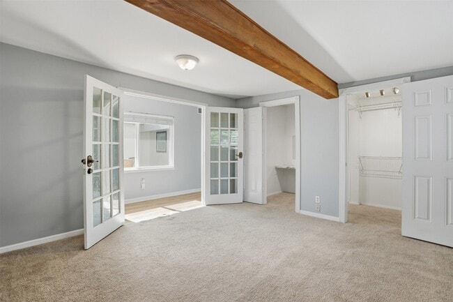 property at 7819 Bayside Dr