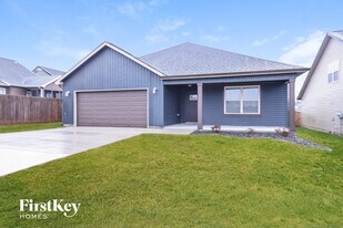 1199 Eagles Nest Ln, Unit 3627 in Clarksville, TN - Building Photo