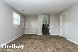 1702 Arley Dr in Indianapolis, IN - Building Photo - Building Photo