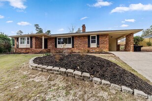 743 Lancaster Rd in Augusta, GA - Building Photo