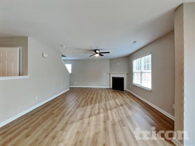 6604 Tromble Rd in Whitsett, NC - Building Photo - Building Photo